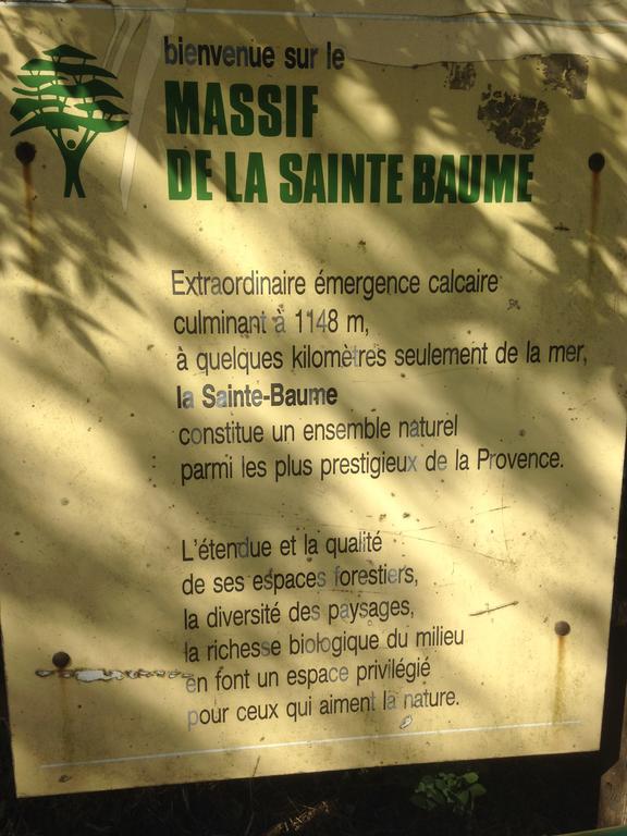 Gites du Raby Signes Extérieur photo